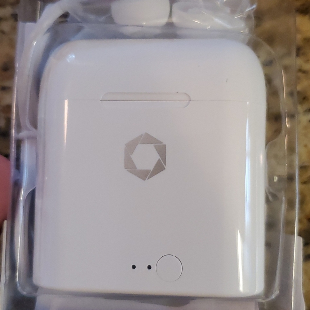 Wireless Earbuds - Picture 3 of 3